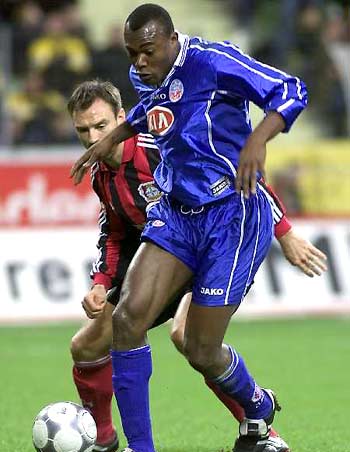 取得宝贵的 取得宝贵的